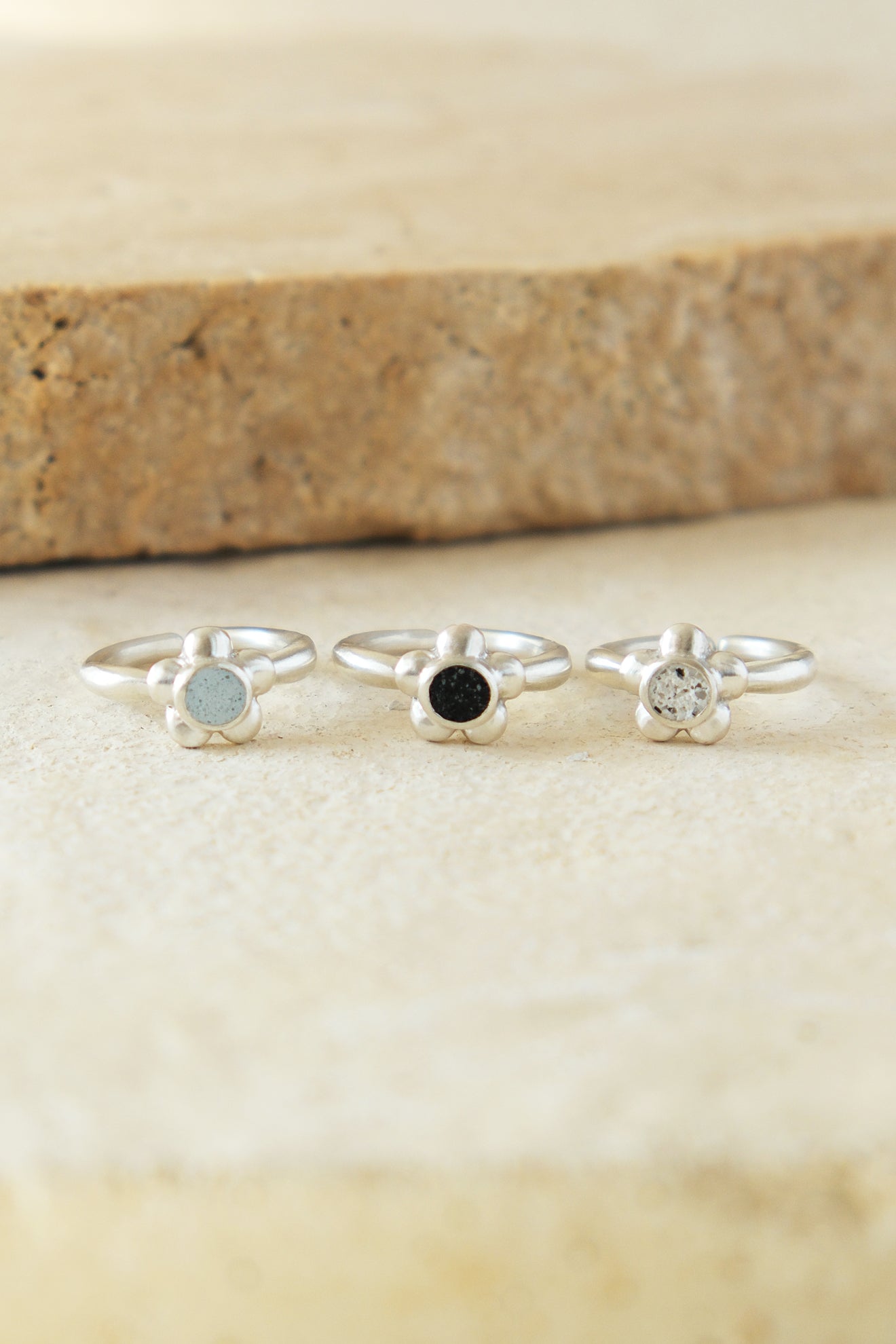 fragrance ring / flower