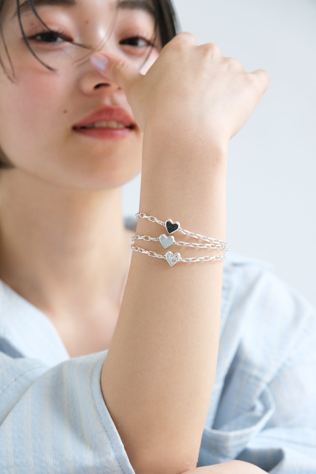 fragrance bracelet / tiny heart