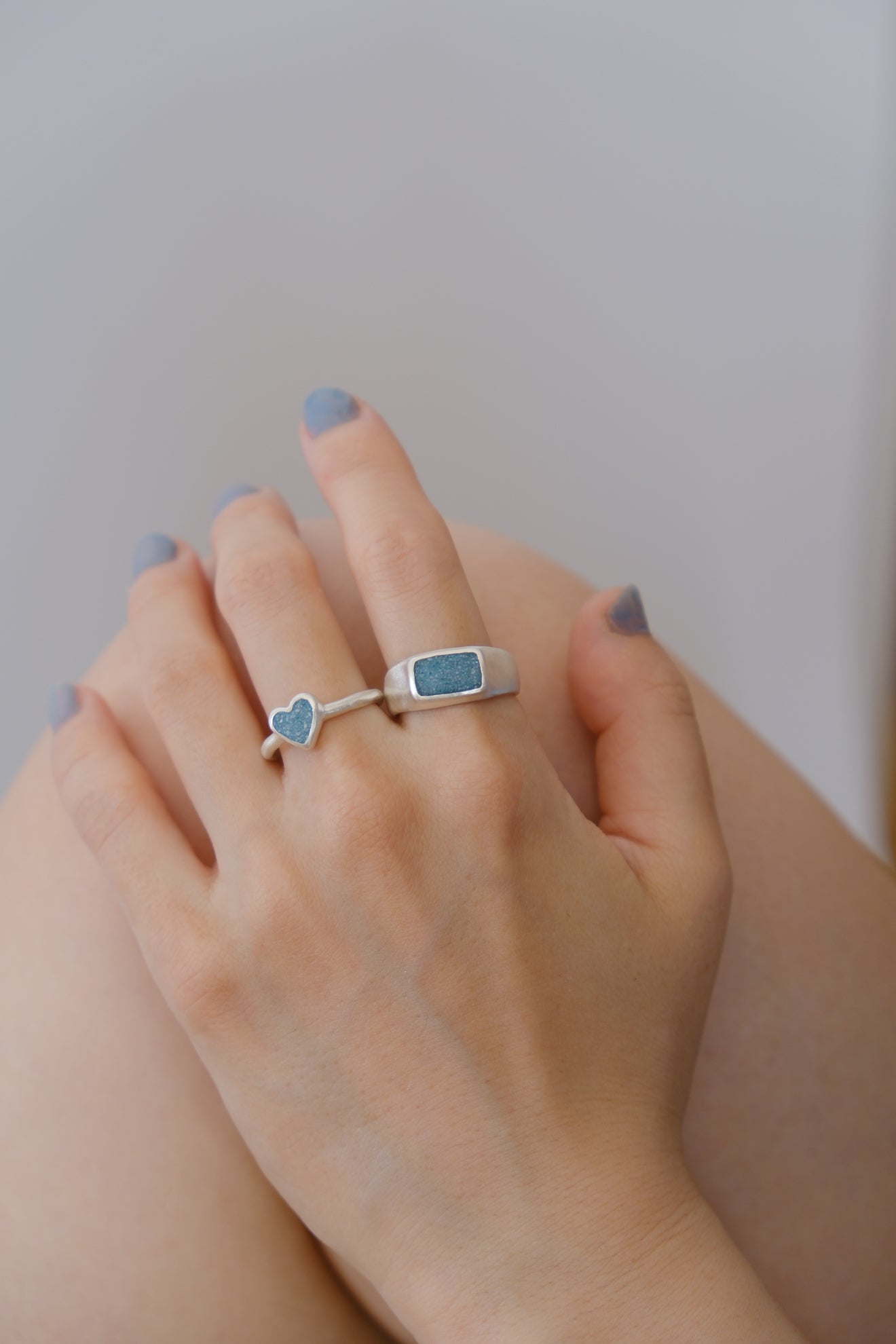 fragrance ring / square