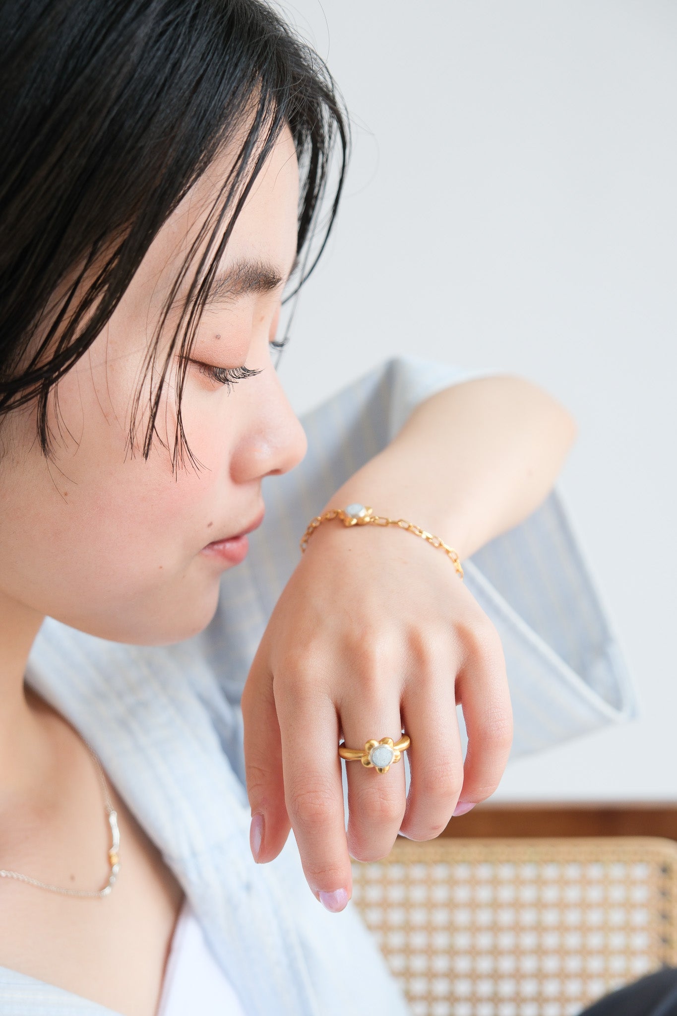 fragrance ring / flower gold