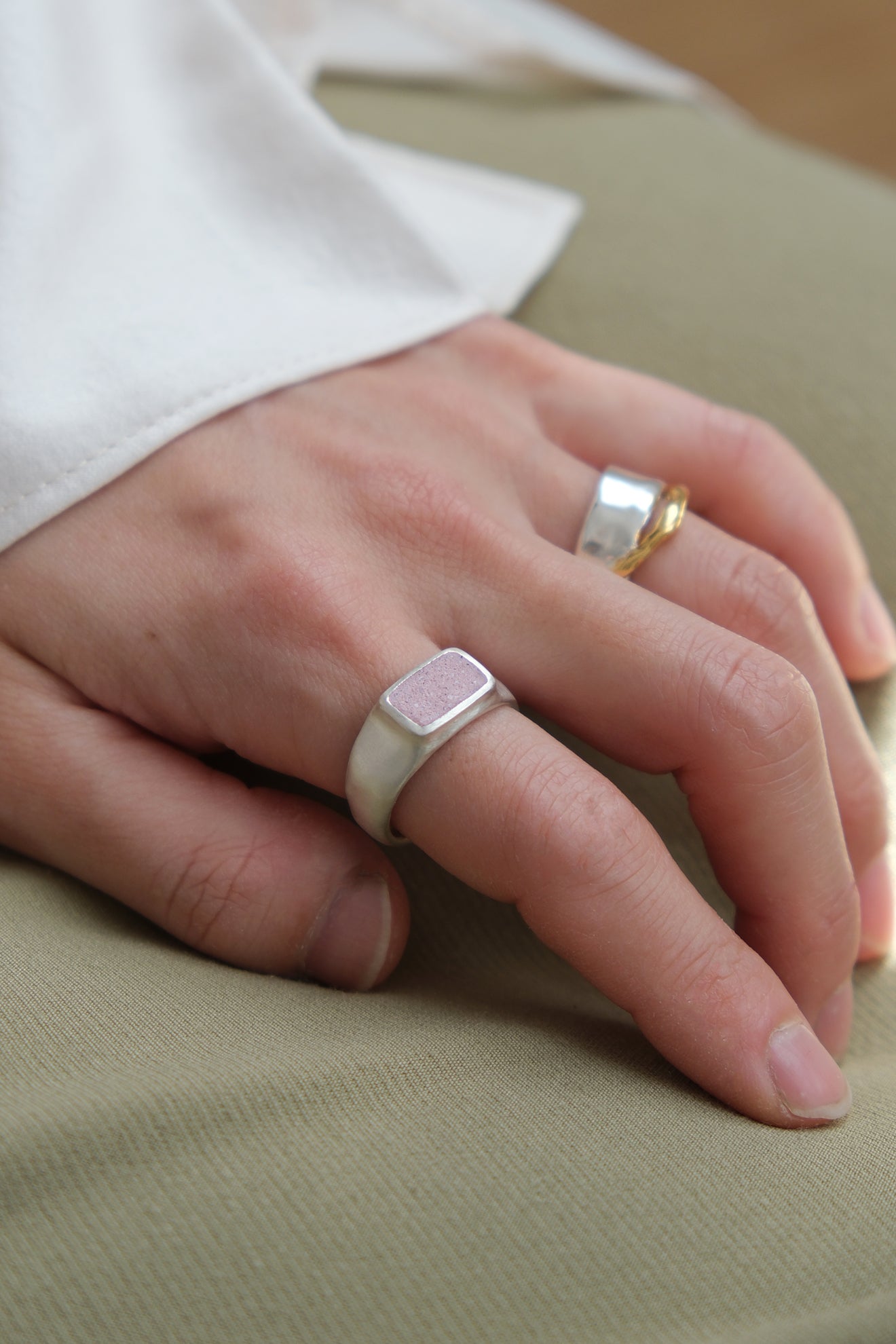 fragrance ring / square