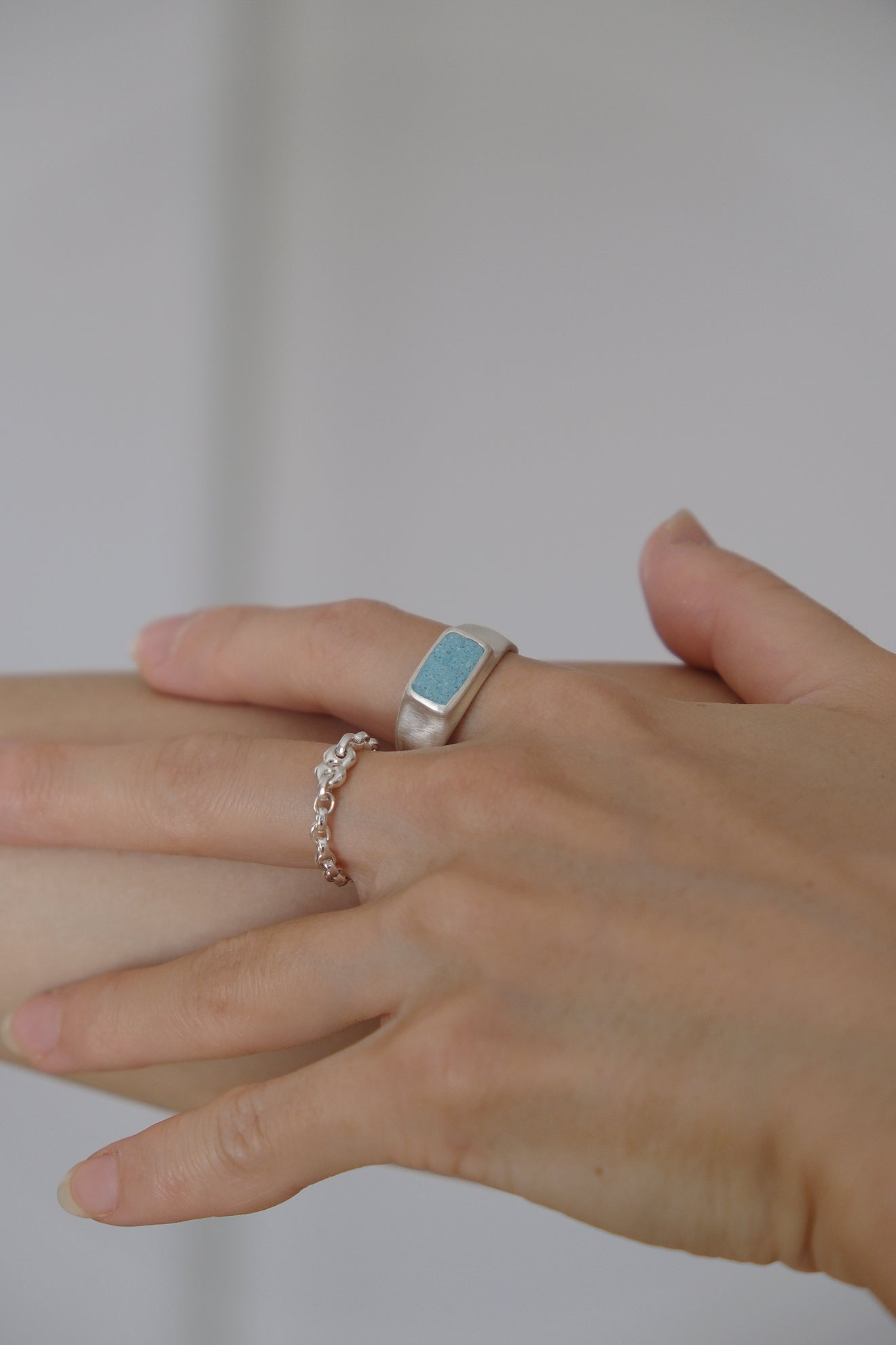 fragrance ring / square