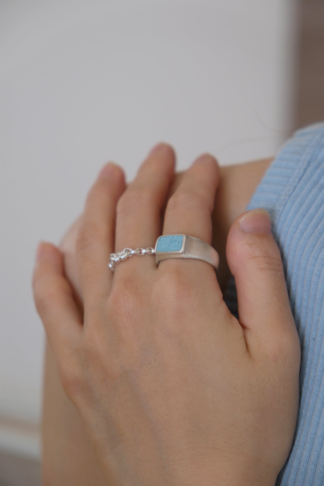 fragrance ring / square