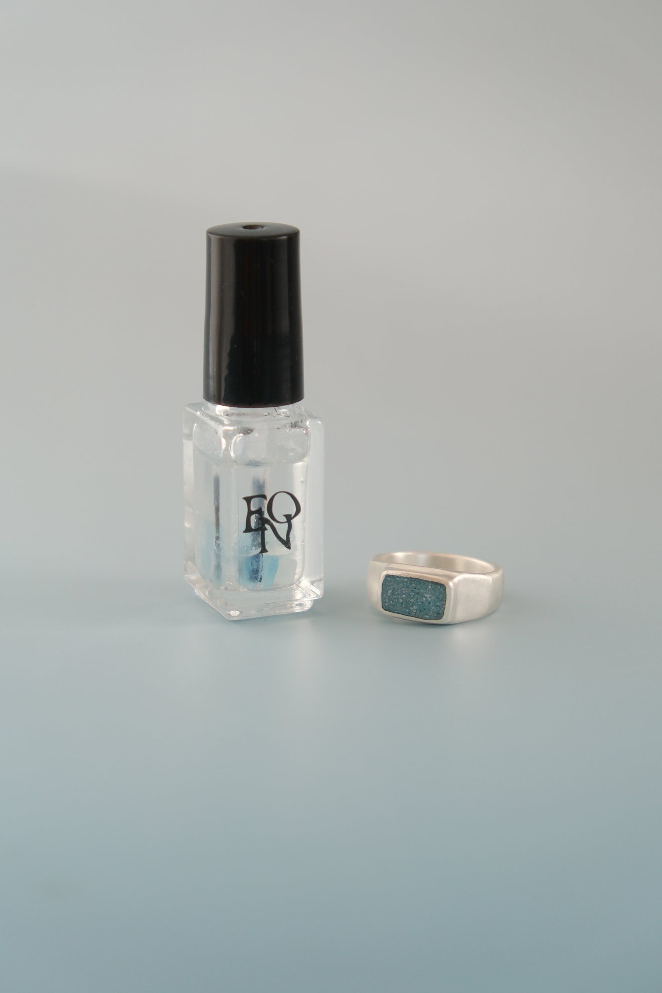 fragrance ring / square