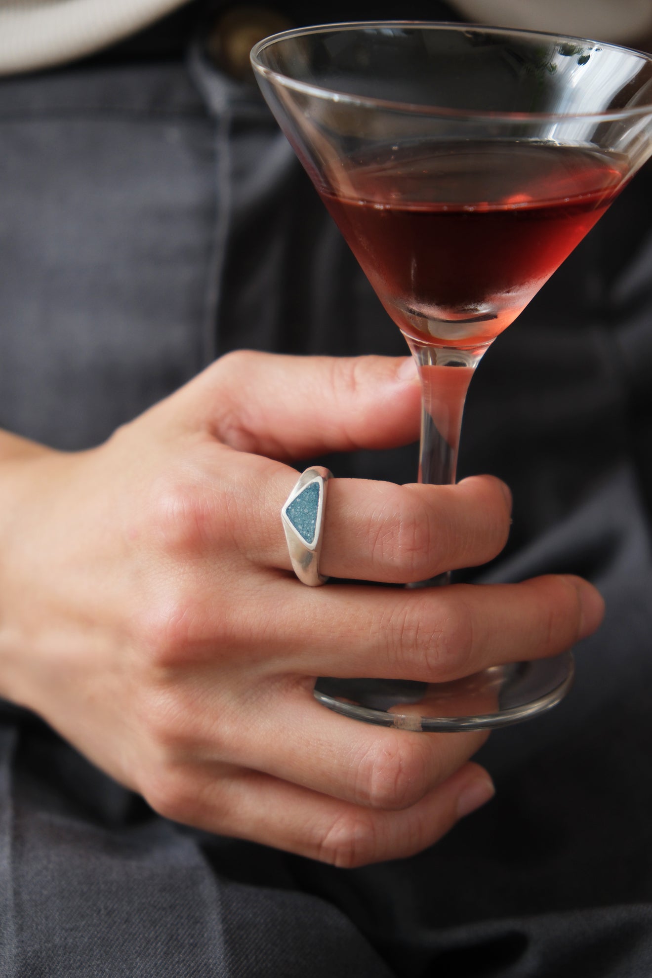 fragrance ring / triangle