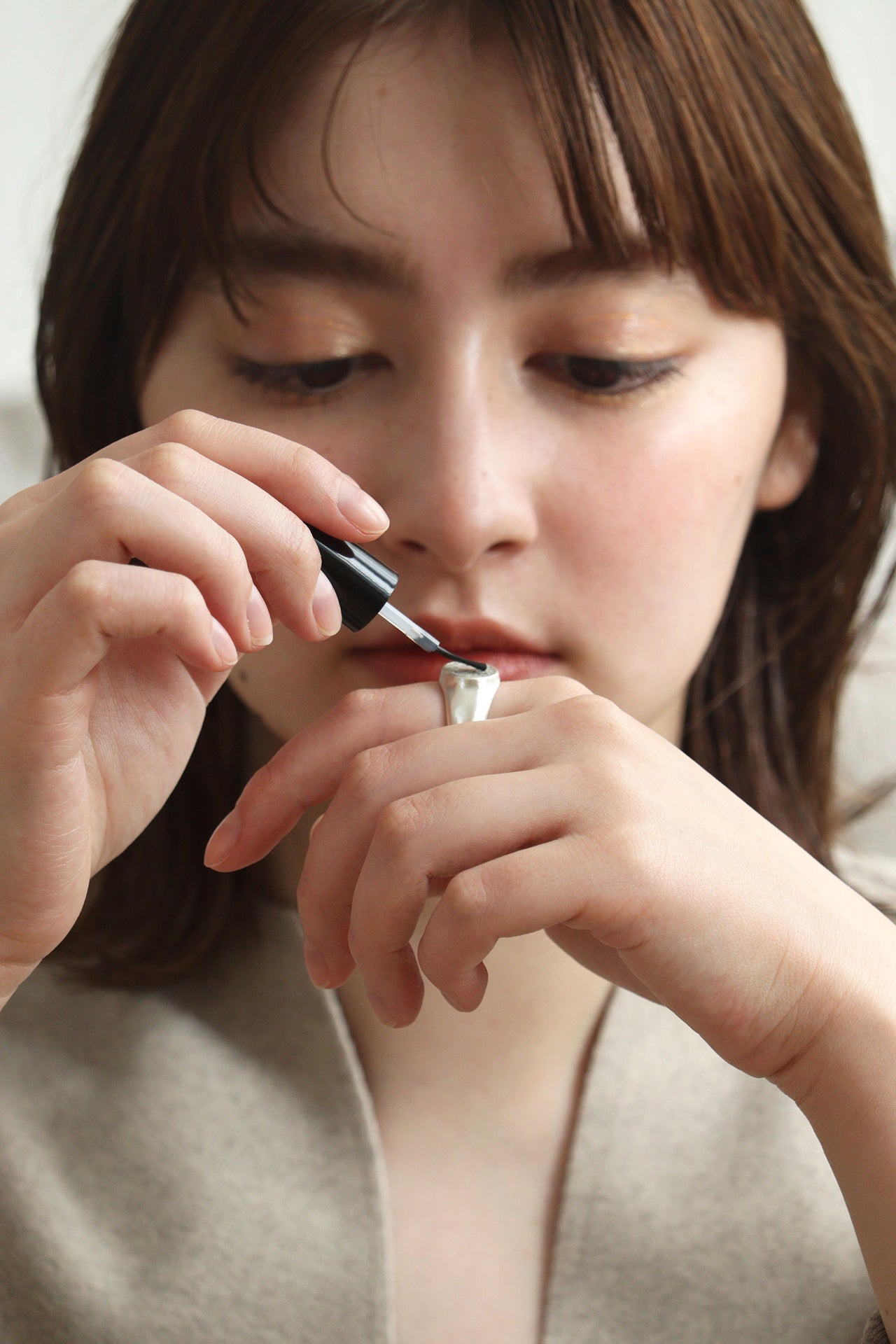fragrance ring / round L (ice blue)