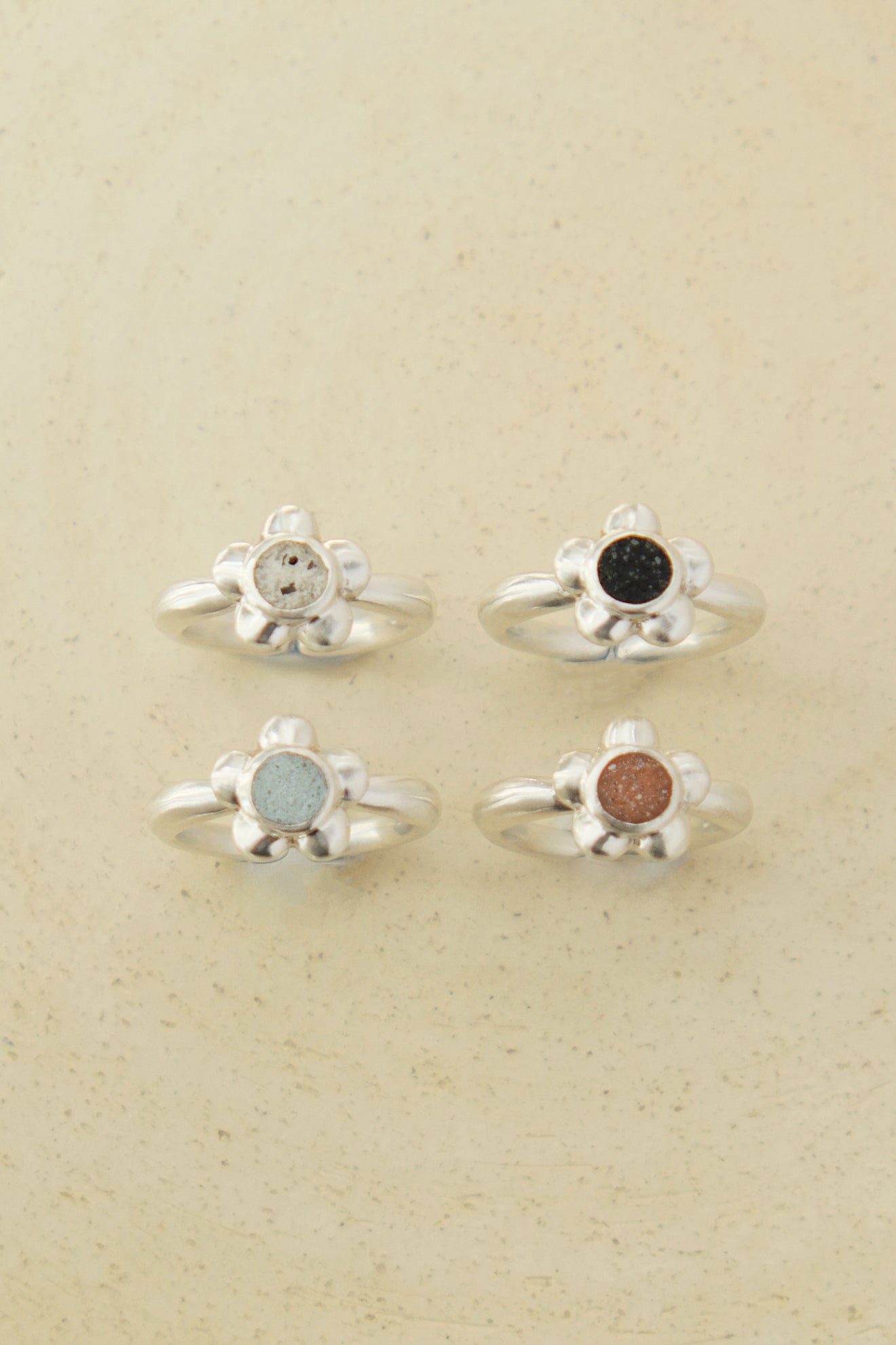 fragrance ring / flower