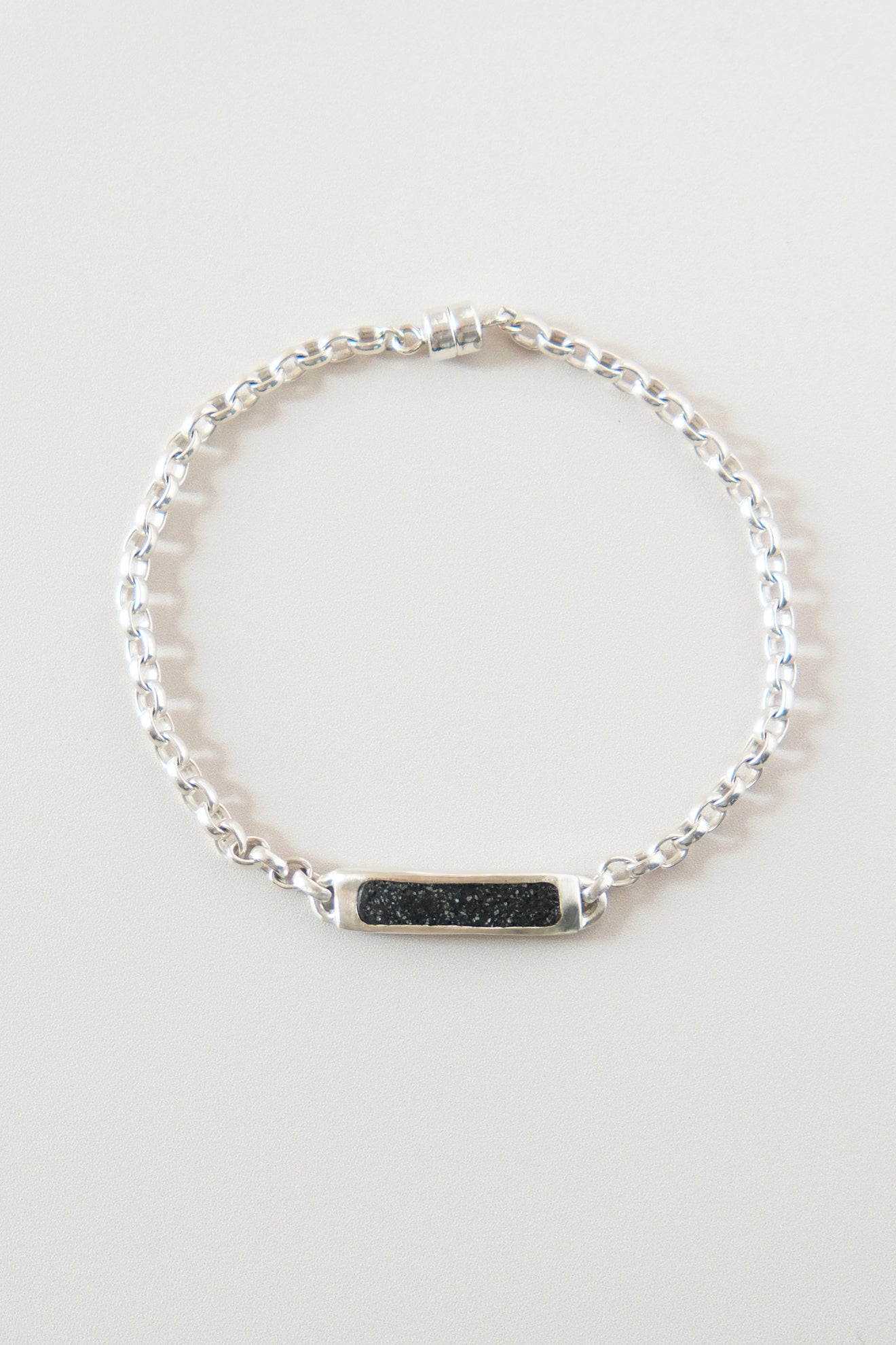 fragrance bracelet / square thin