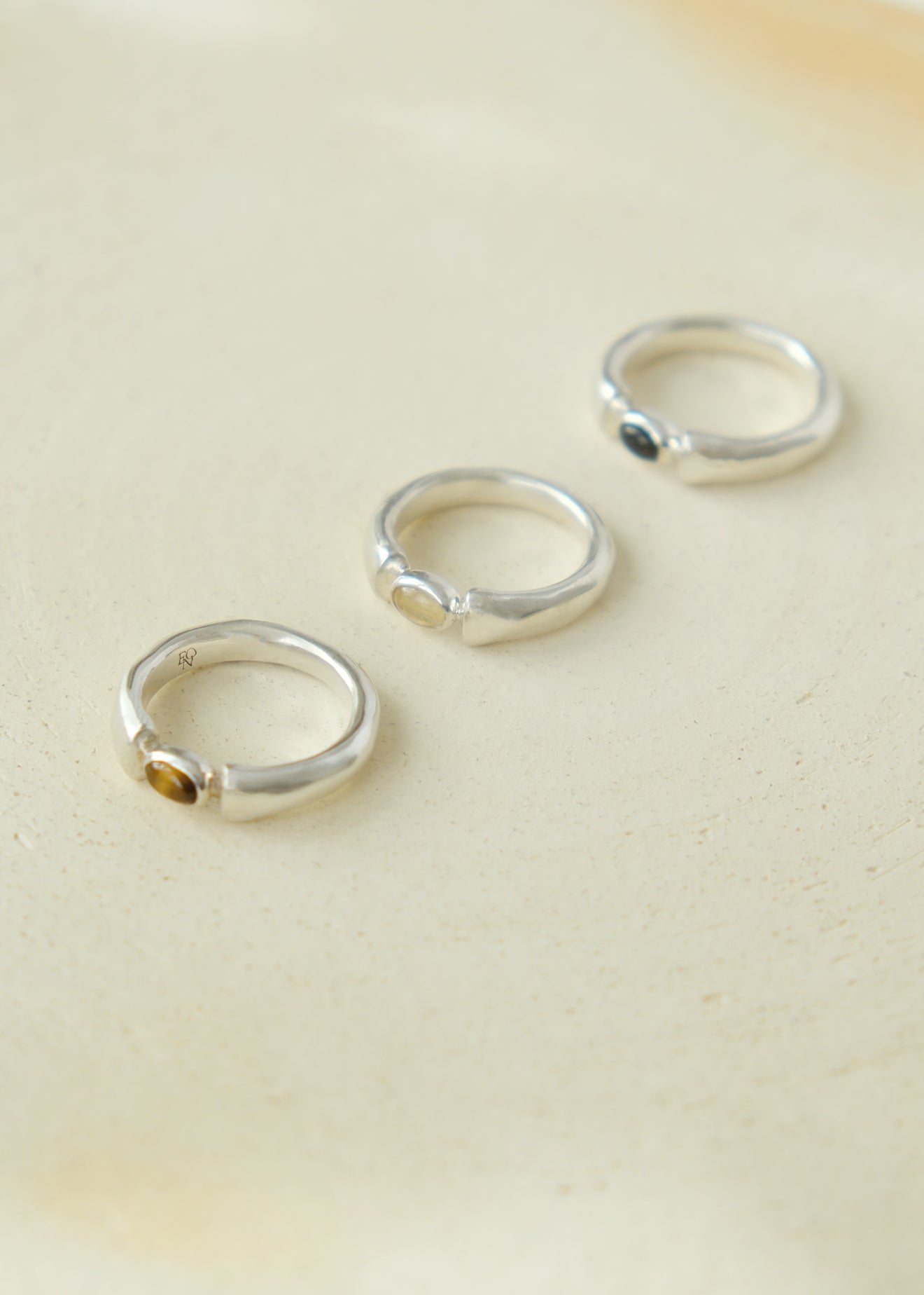 Wedge stone ring