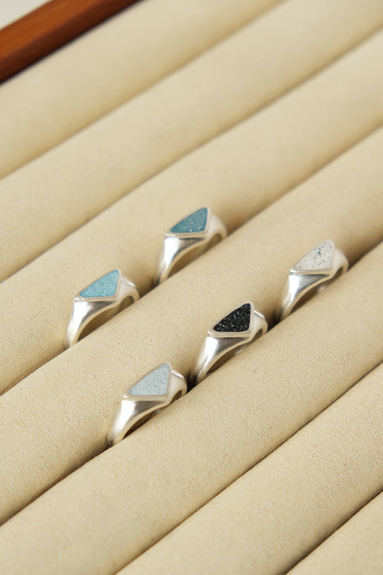 fragrance ring /  triangle (期間限定)