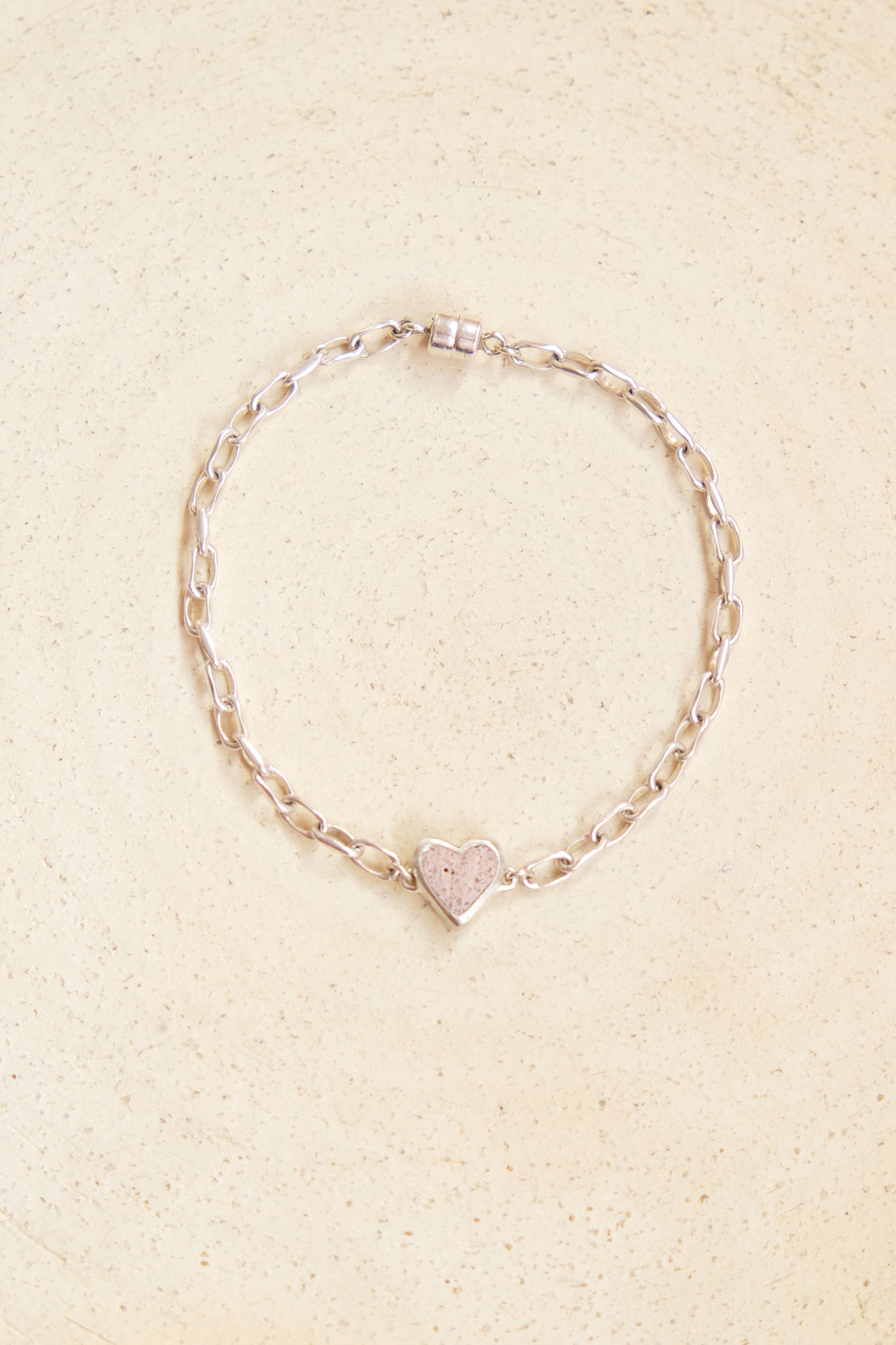 fragrance bracelet / tiny heart