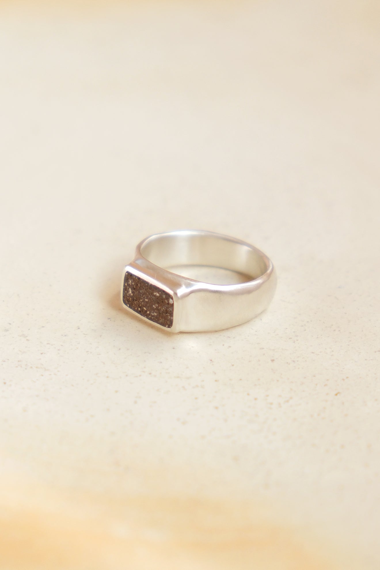 fragrance ring / square (期間限定)
