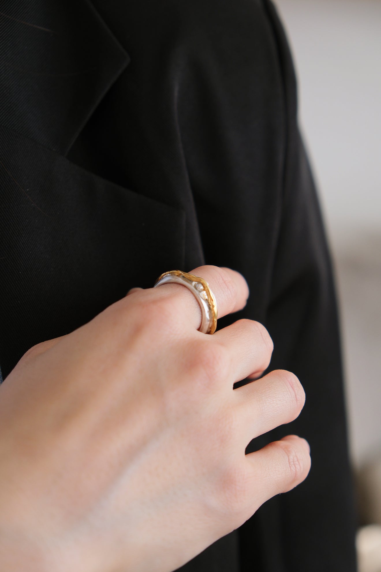 Wedge line ring