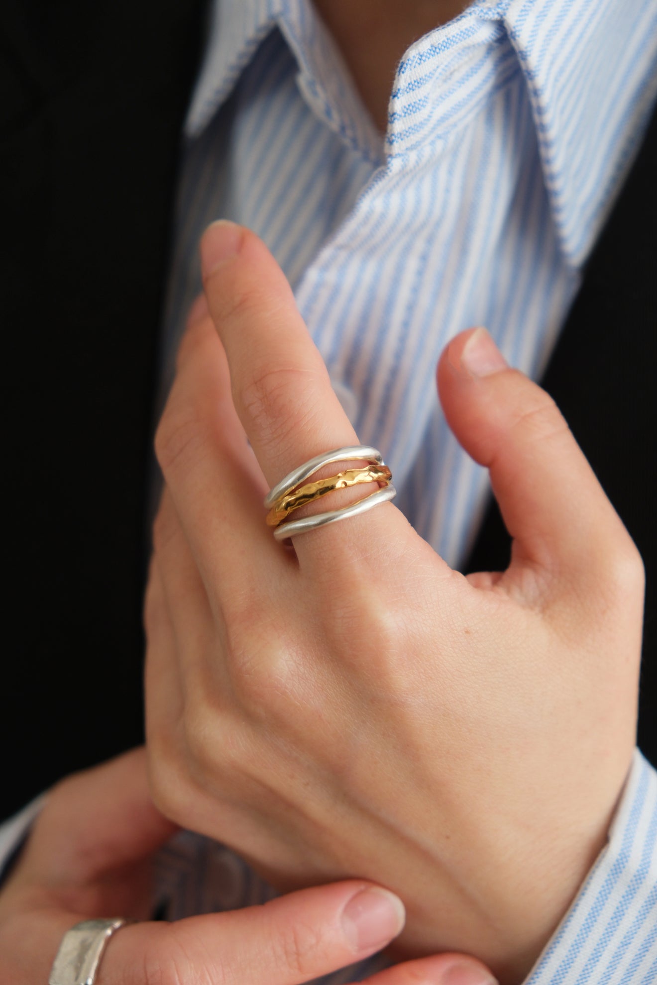 Gimmick three ring