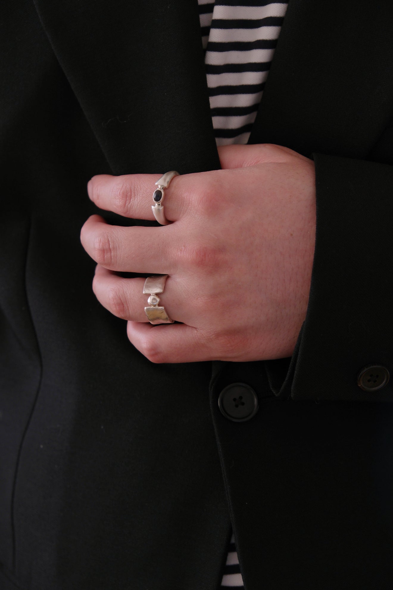 Wedge large ring