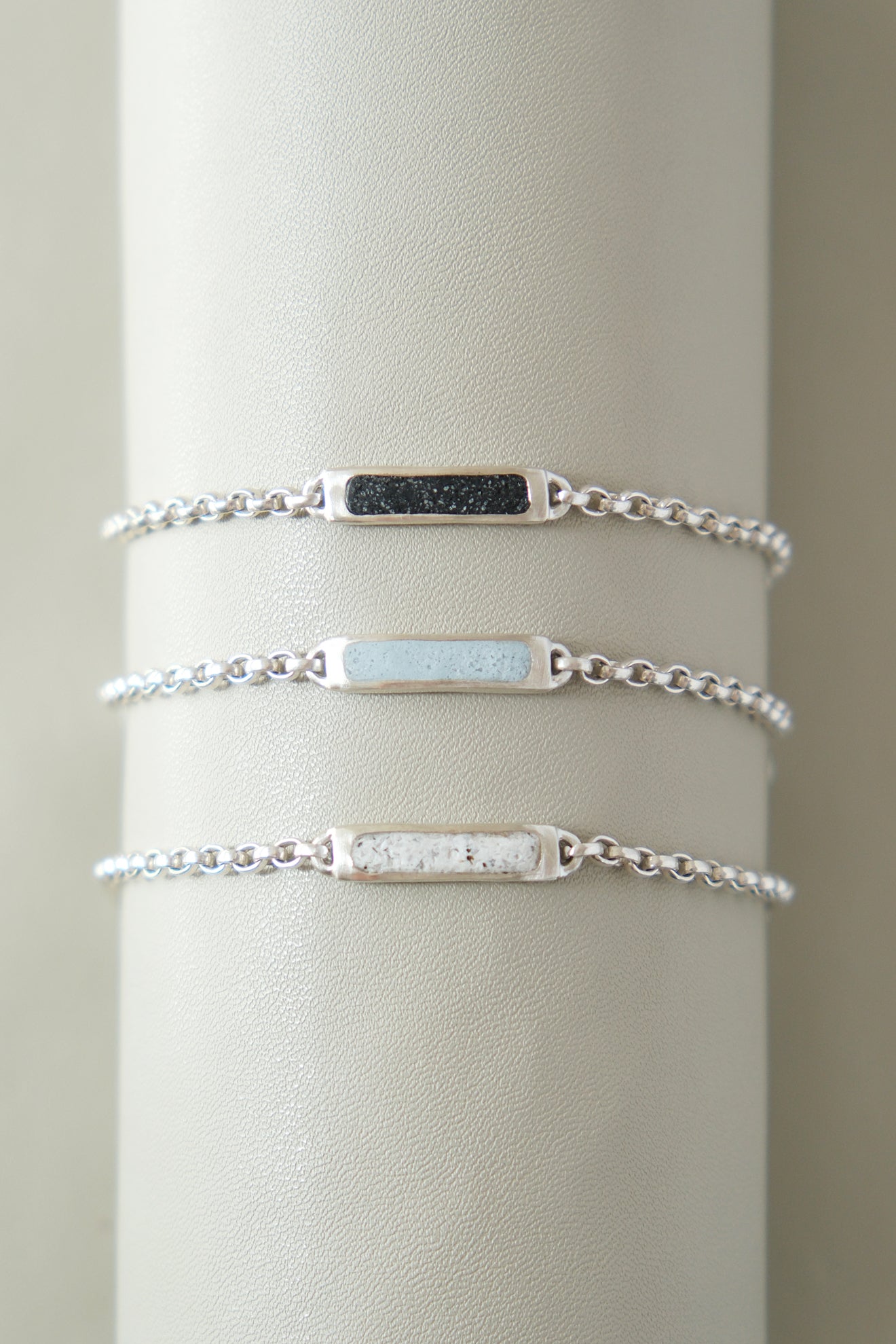 fragrance bracelet / square thin